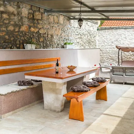 Apartman Royal Fortune Brna