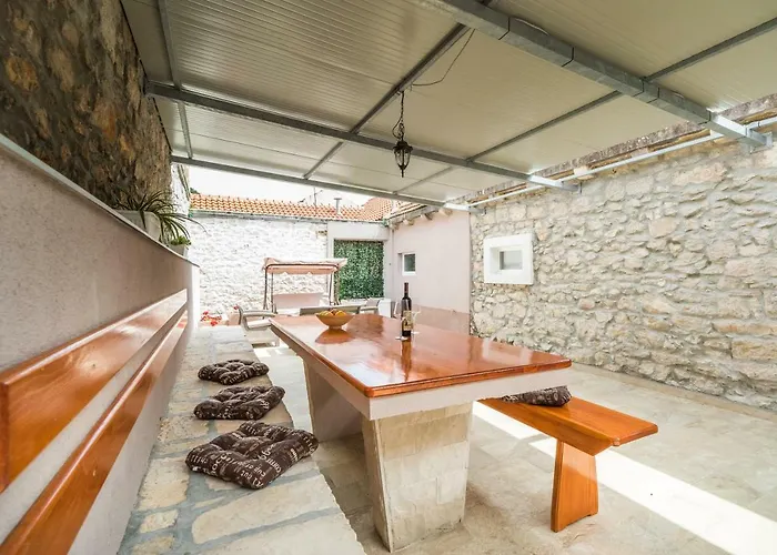 Royal Fortune アパート *